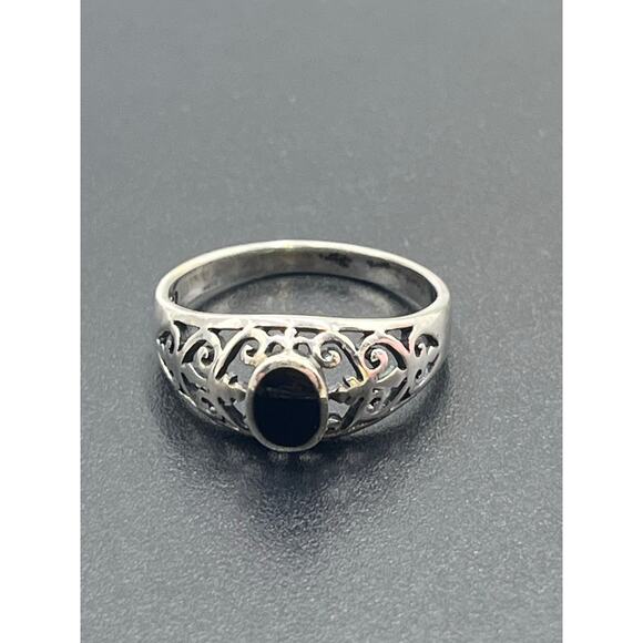 SU Vintage Sterling Silver THAILAND Women Black Onyx Scroll Filigree Ring Sz 8.5 - Picture 7 of 11